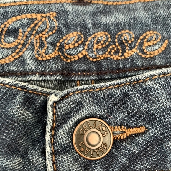 Delias Reese Jeans - Picture 3 of 4